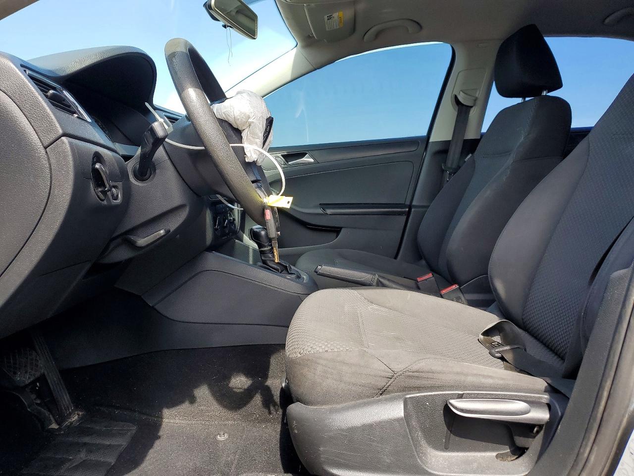 2013 VOLKSWAGEN JETTA BASE photo 13