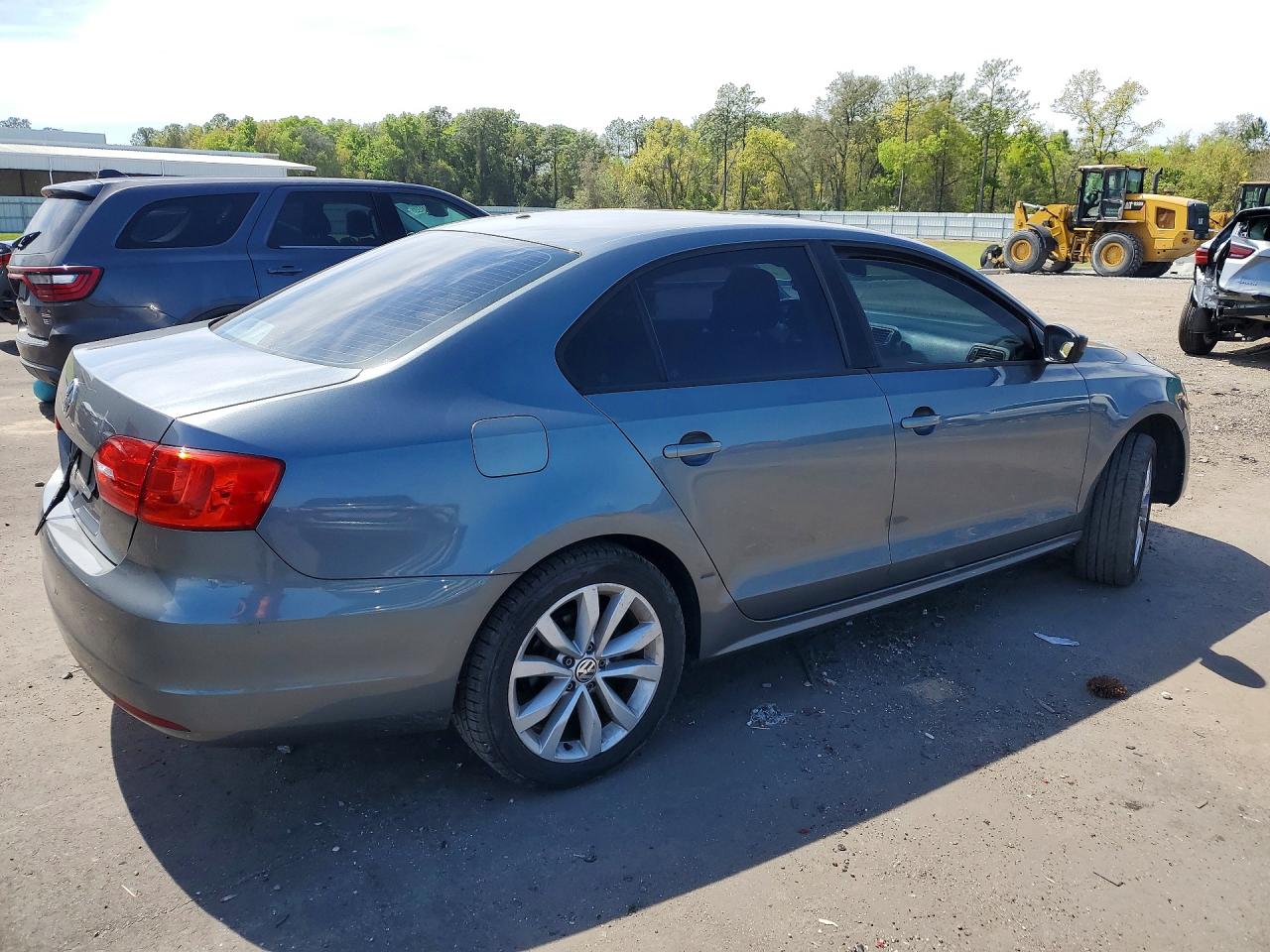 2013 VOLKSWAGEN JETTA BASE photo 5
