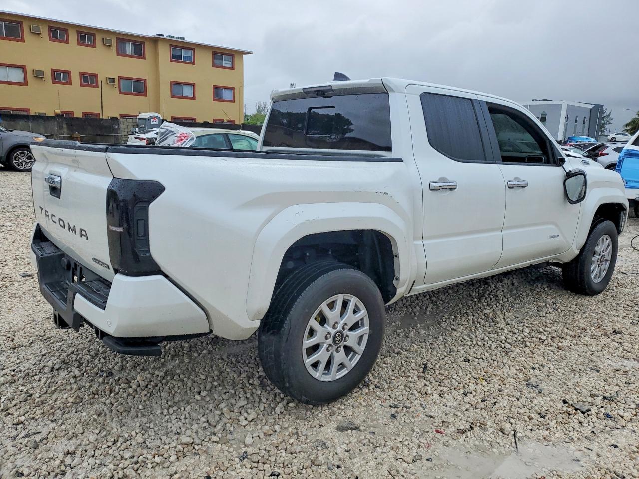2024 TOYOTA TACOMA LIMITED HV photo 5