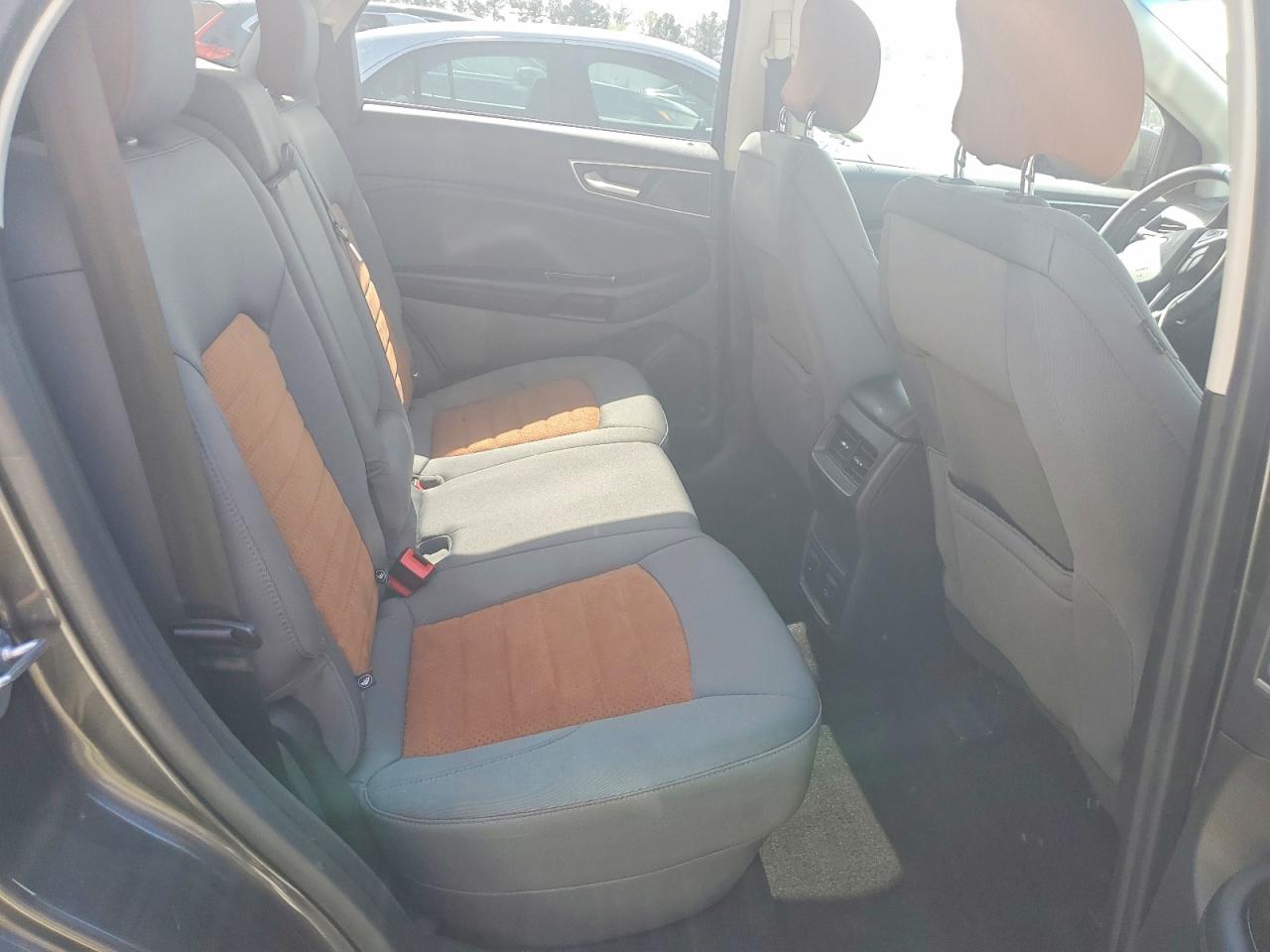 2018 FORD EDGE SEL photo 31