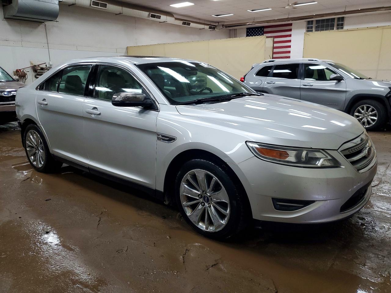 2011 FORD TAURUS LIMITED photo 7