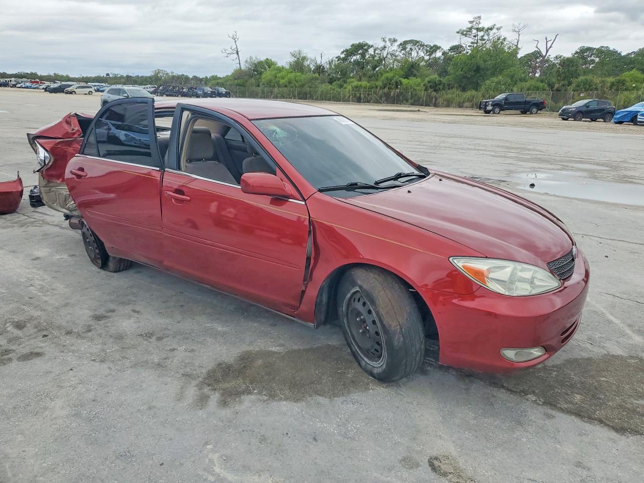 2003 TOYOTA CAMRY XLE photo 7