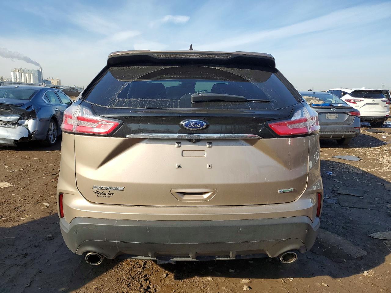2020 FORD EDGE SE photo 16