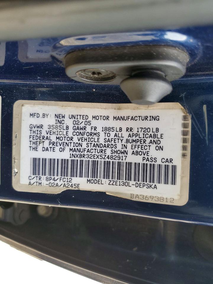 2005 TOYOTA COROLLA S photo 37