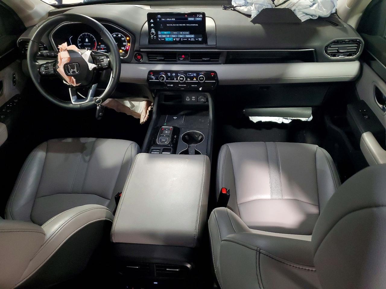 2025 HONDA PILOT EXL photo 15