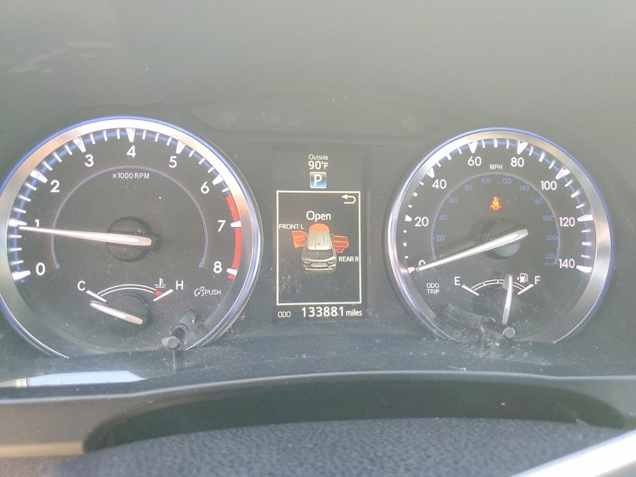 2014 TOYOTA HIGHLANDER XLE photo 9