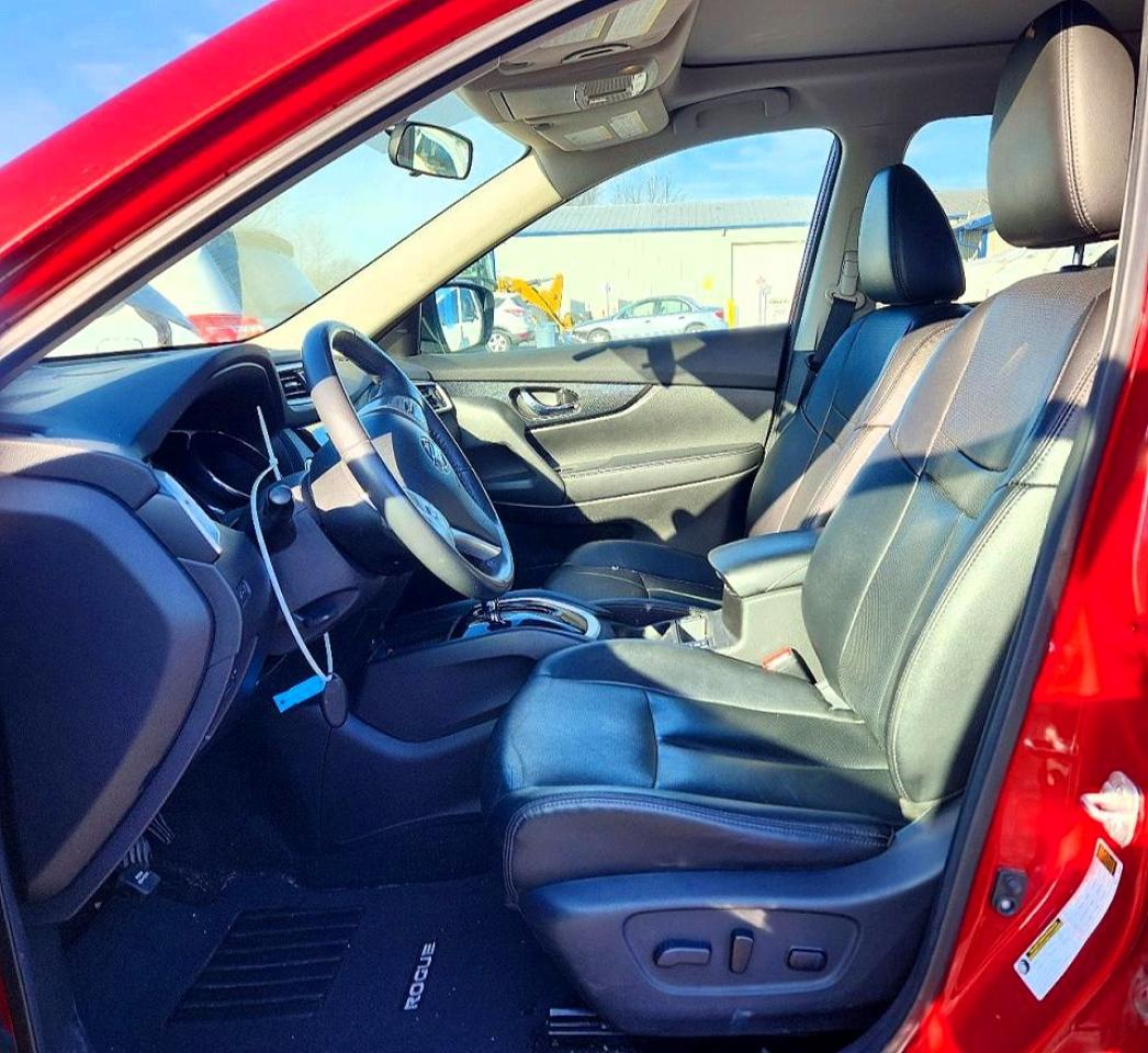 2016 NISSAN ROGUE SL photo 19
