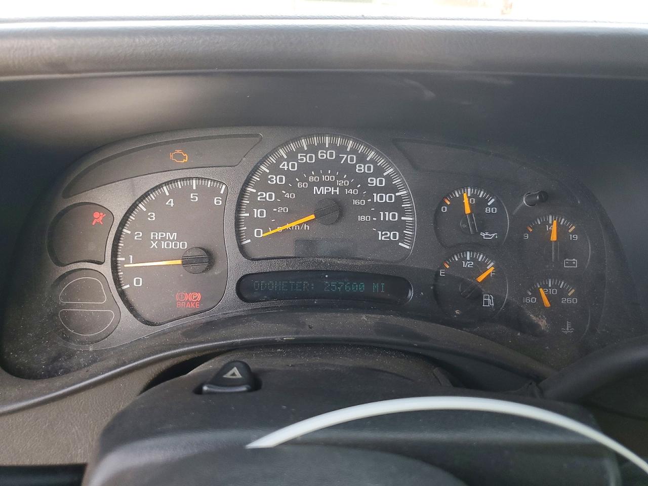 2005 CHEVROLET SILVERADO K1500 photo 9