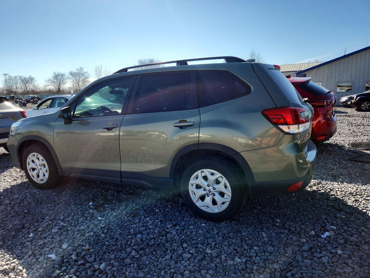 2020 SUBARU FORESTER photo 4