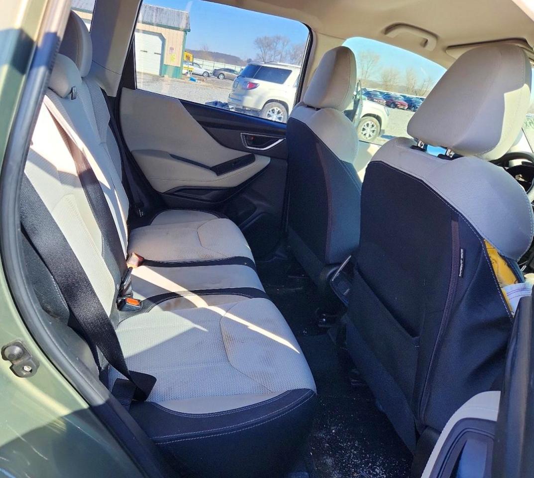 2020 SUBARU FORESTER photo 28