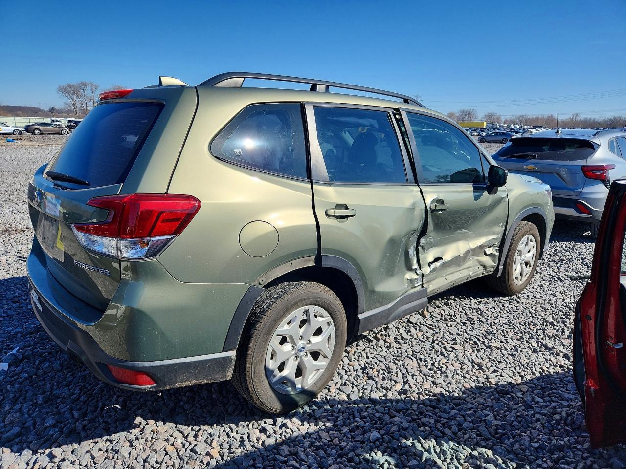 2020 SUBARU FORESTER photo 7