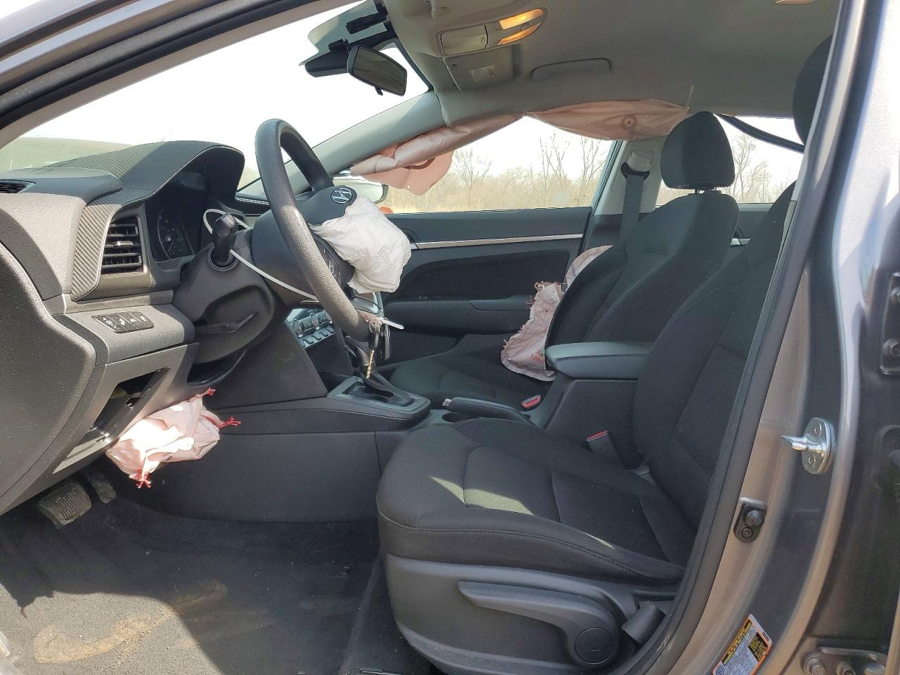2020 HYUNDAI ELANTRA SEL photo 13