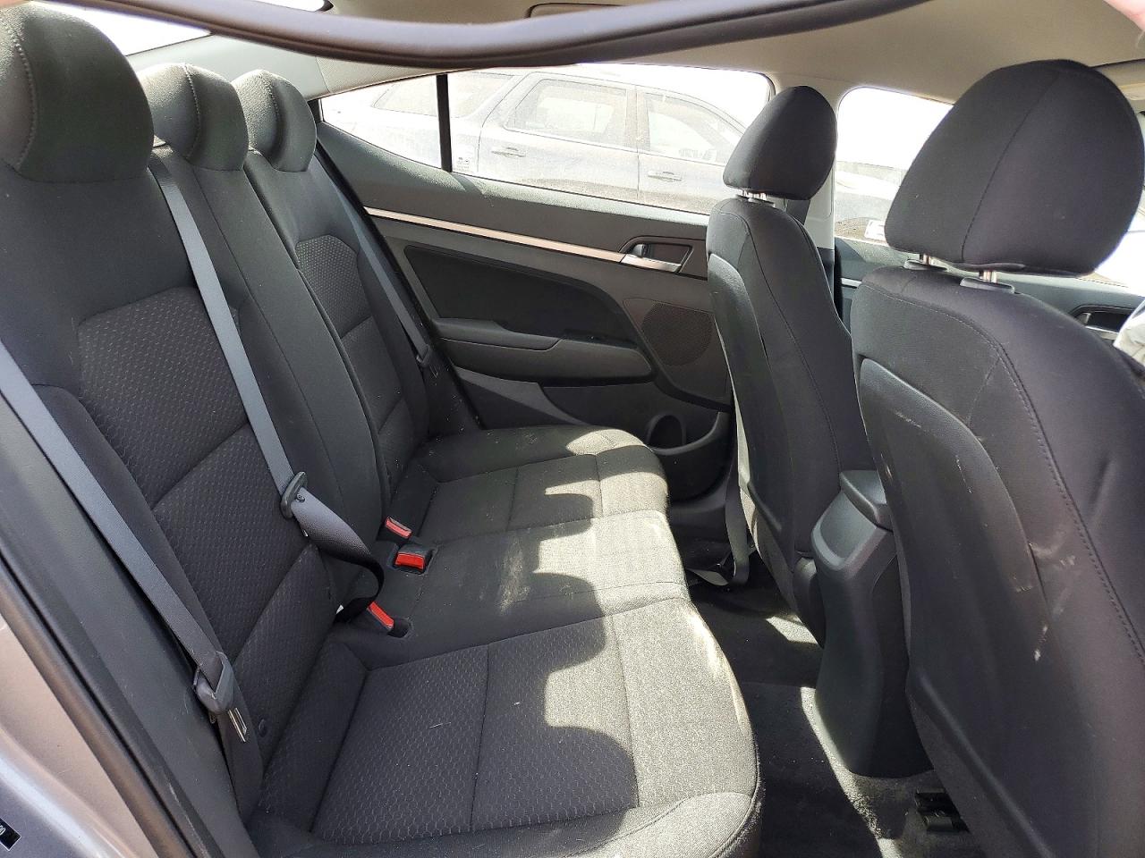 2020 HYUNDAI ELANTRA SEL photo 19