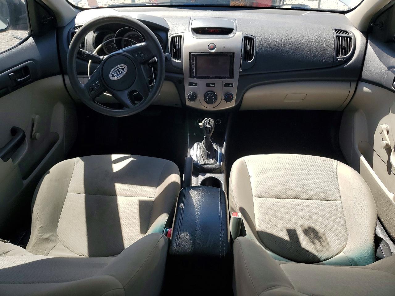 2013 KIA FORTE LX photo 22