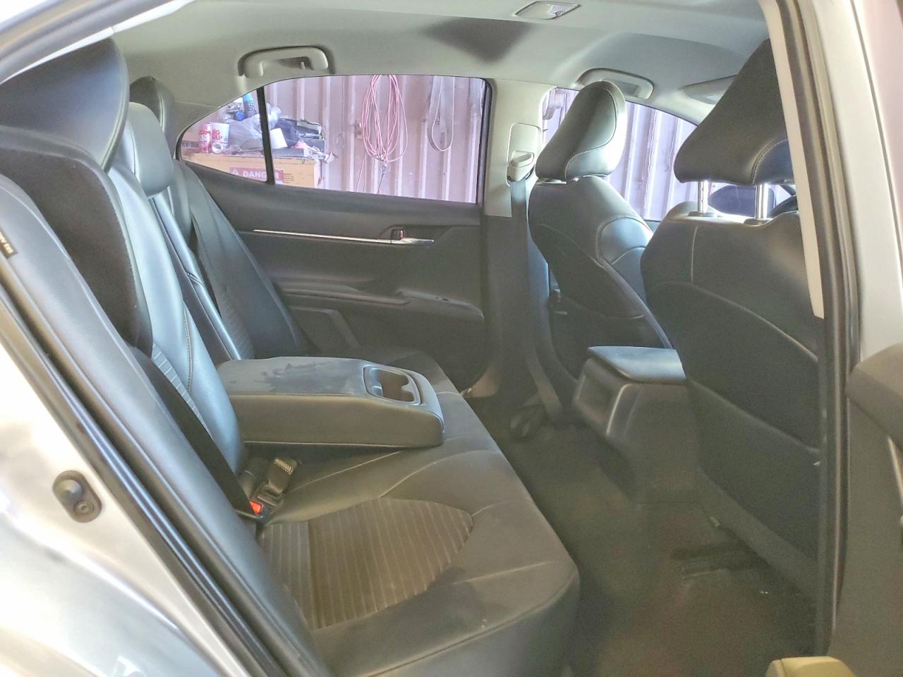 2020 TOYOTA CAMRY SE NIGHTSHADE photo 28