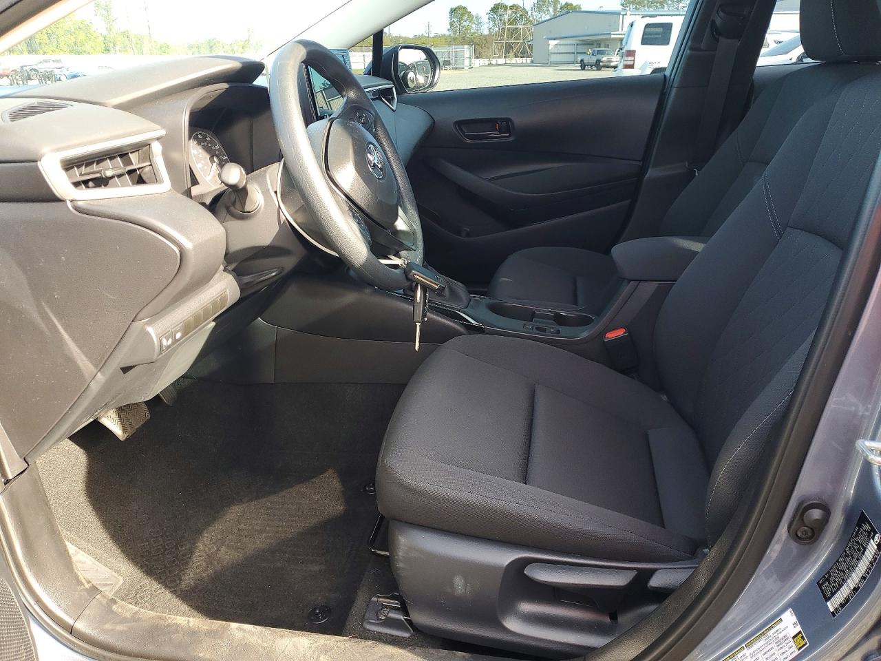 2024 TOYOTA COROLLA LE photo 19