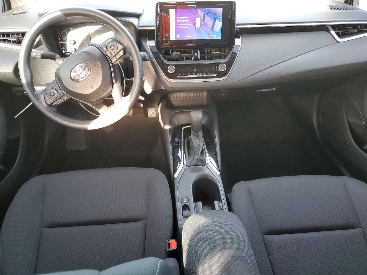 2024 TOYOTA COROLLA LE photo 22