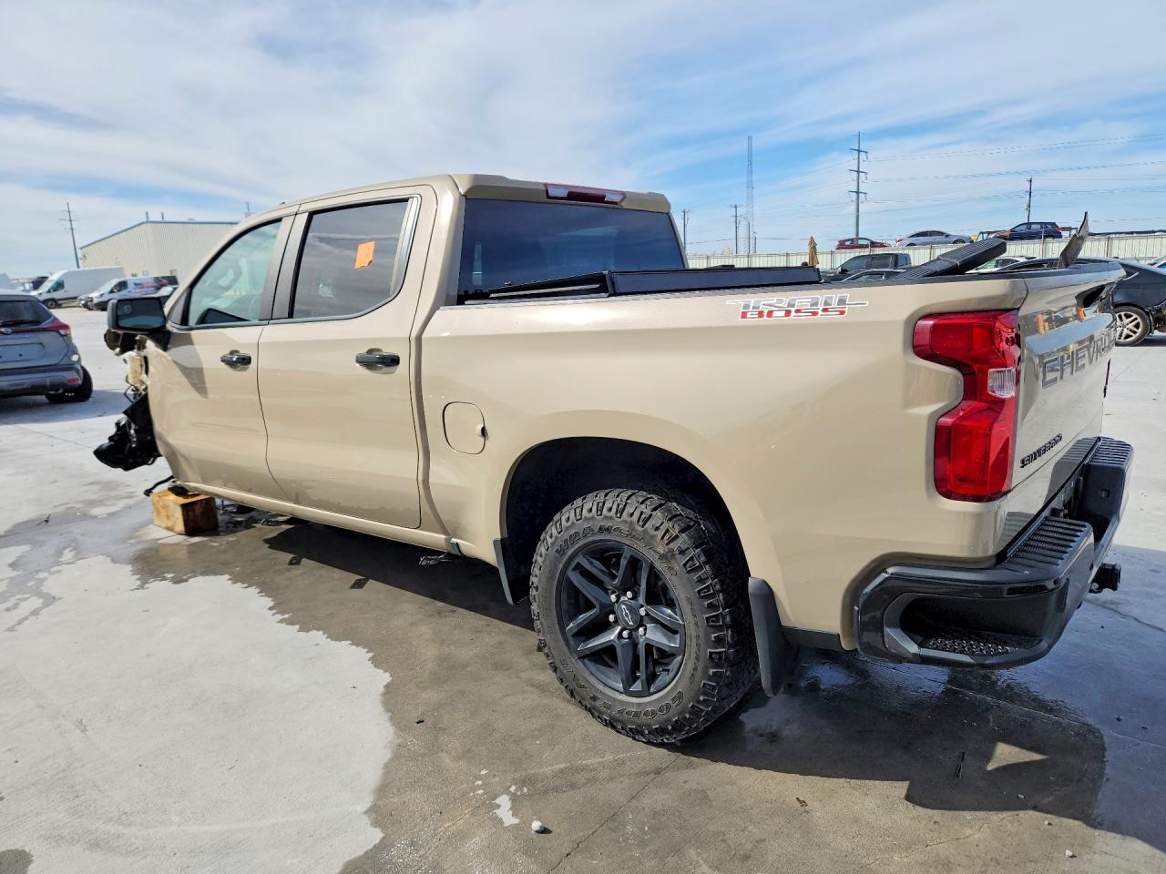 2023 CHEVROLET SILVERADO K1500 LT TRAIL BOSS photo 3