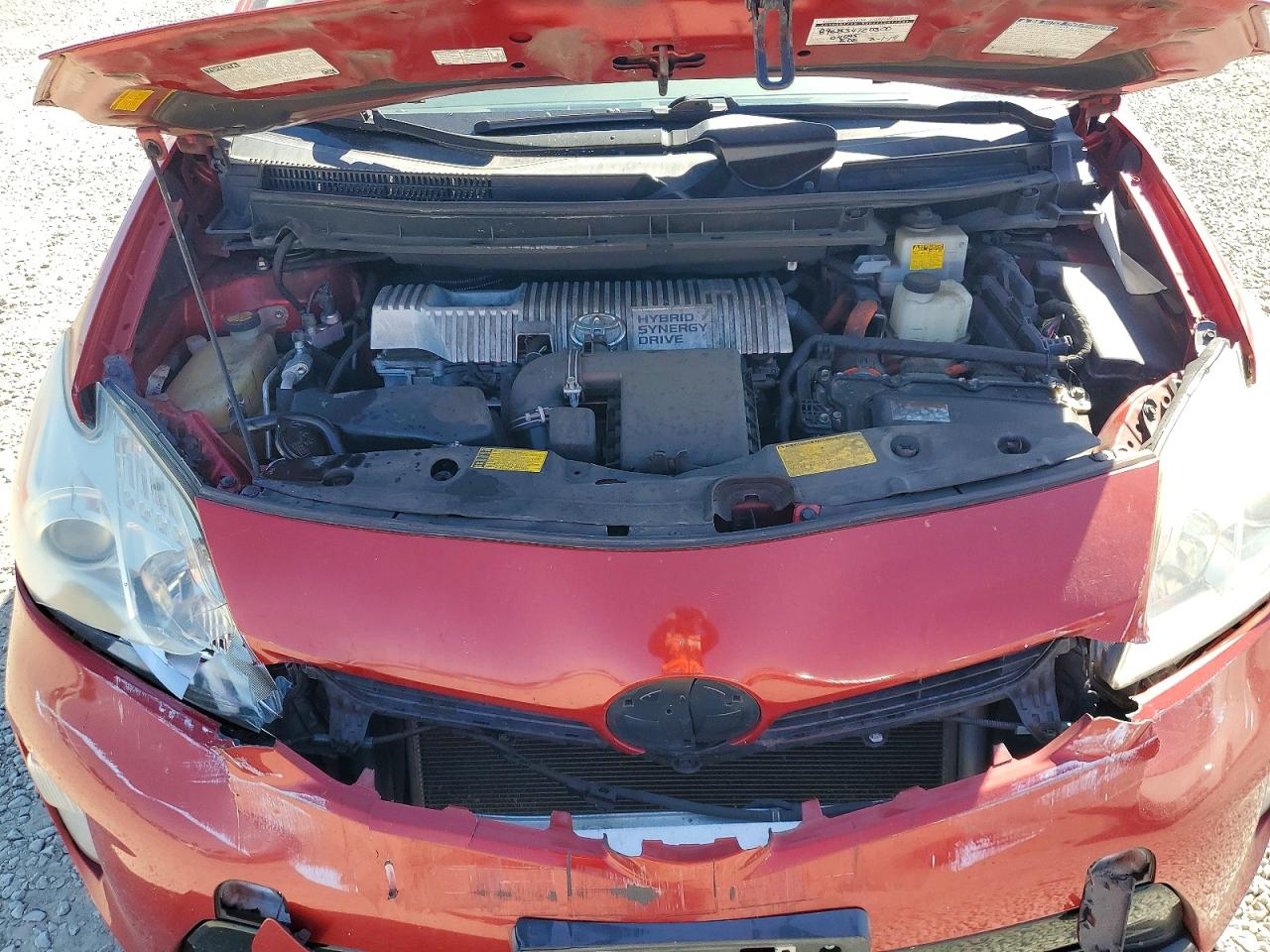 2014 TOYOTA PRIUS THREE photo 11
