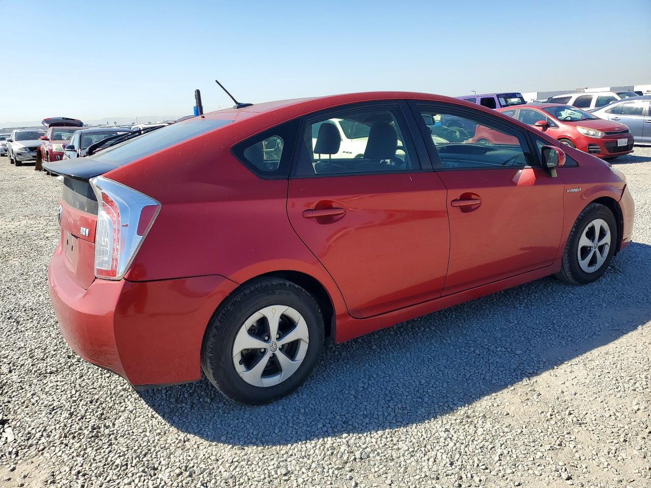 2014 TOYOTA PRIUS THREE photo 3