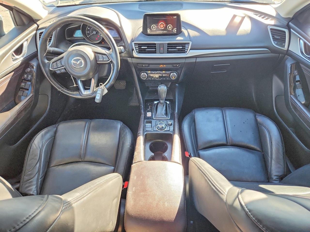 2018 MAZDA 3 TOURING photo 8