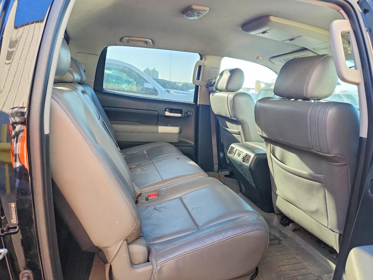 2008 TOYOTA TUNDRA LIMITED photo 28