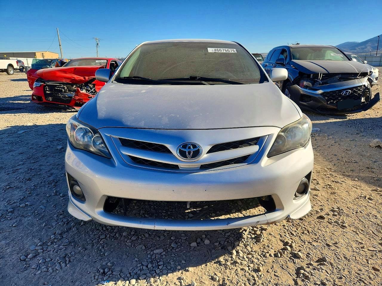 2012 TOYOTA COROLLA S photo 13