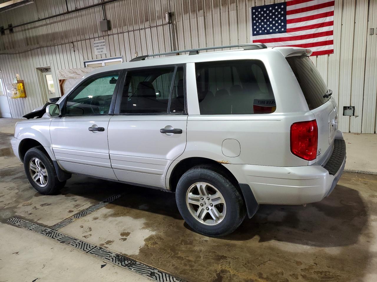2004 HONDA PILOT EX photo 2