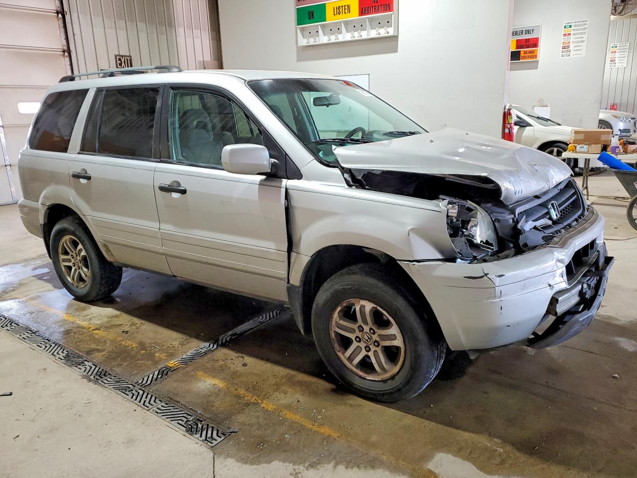 2004 HONDA PILOT EX photo 4