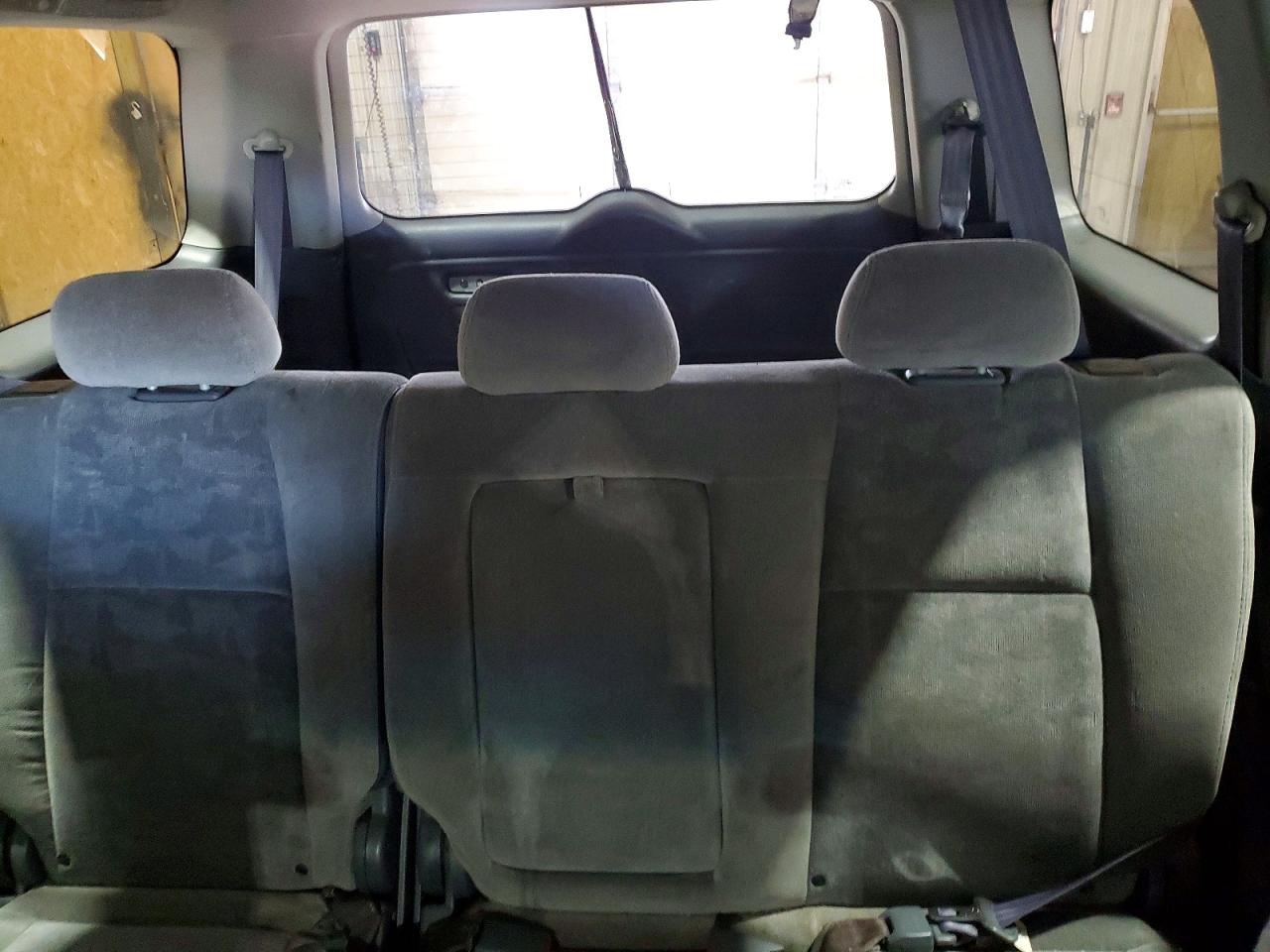 2004 HONDA PILOT EX photo 10