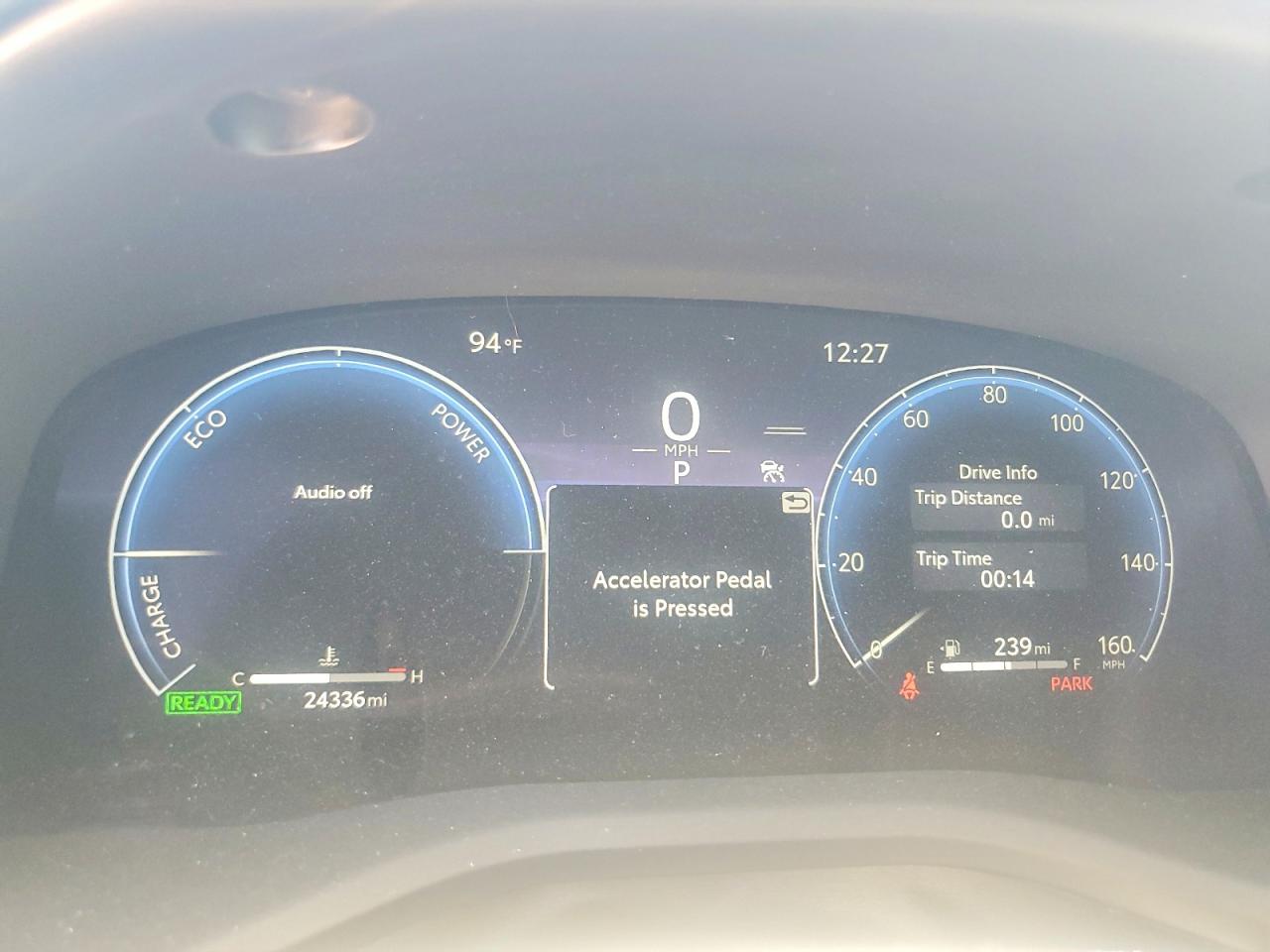 2025 TOYOTA CAMRY XSE photo 17