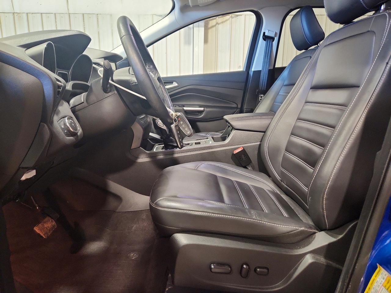 2019 FORD ESCAPE SEL photo 13