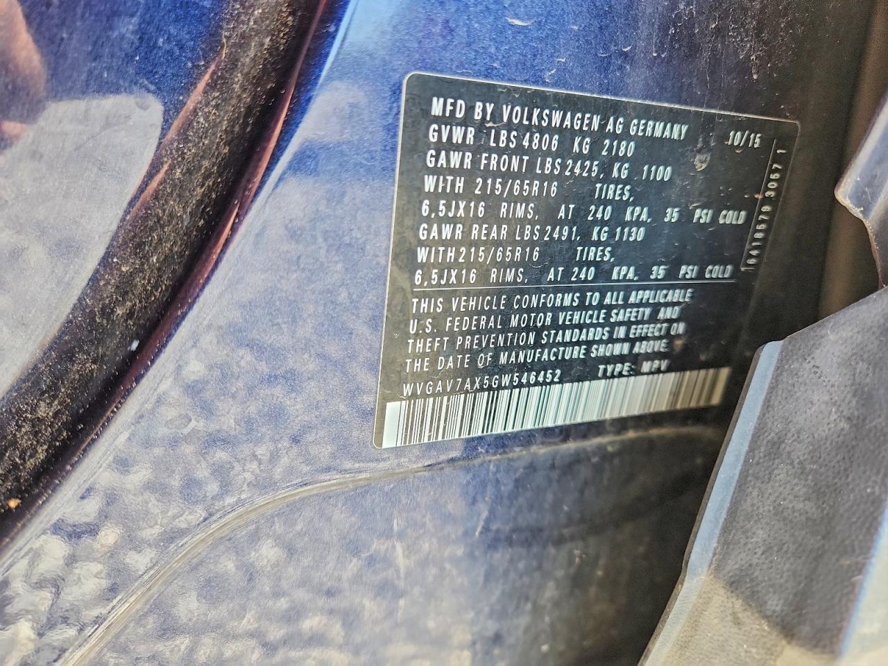 2016 VOLKSWAGEN TIGUAN S photo 13
