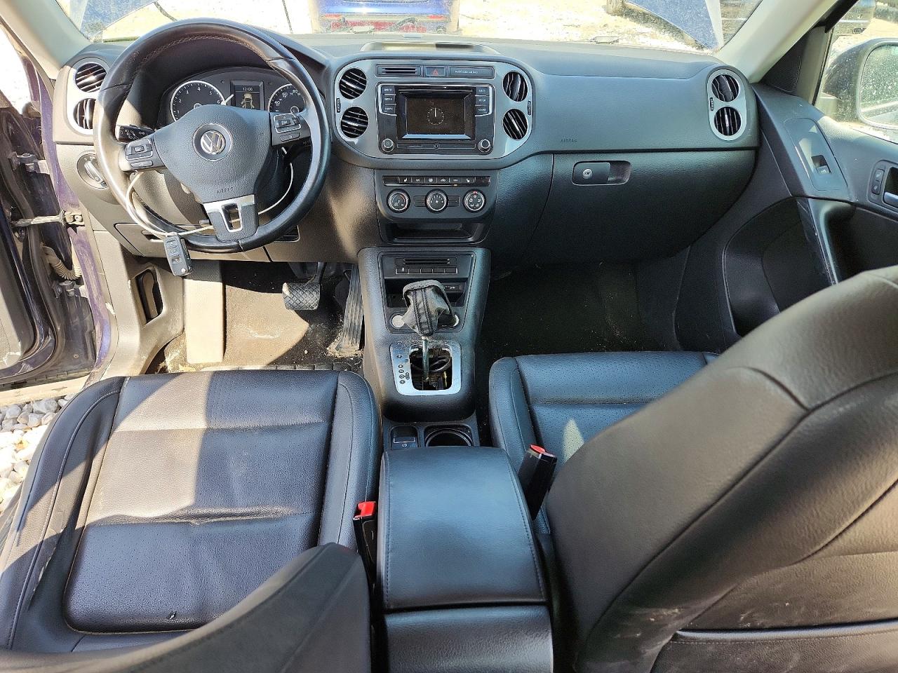 2016 VOLKSWAGEN TIGUAN S photo 8