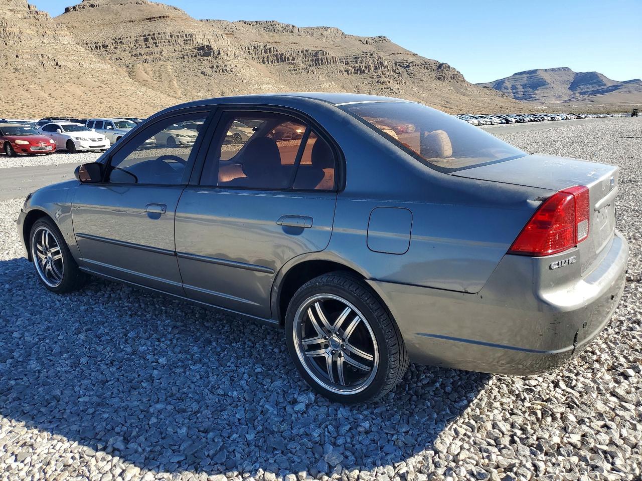 2004 HONDA CIVIC LX photo 2