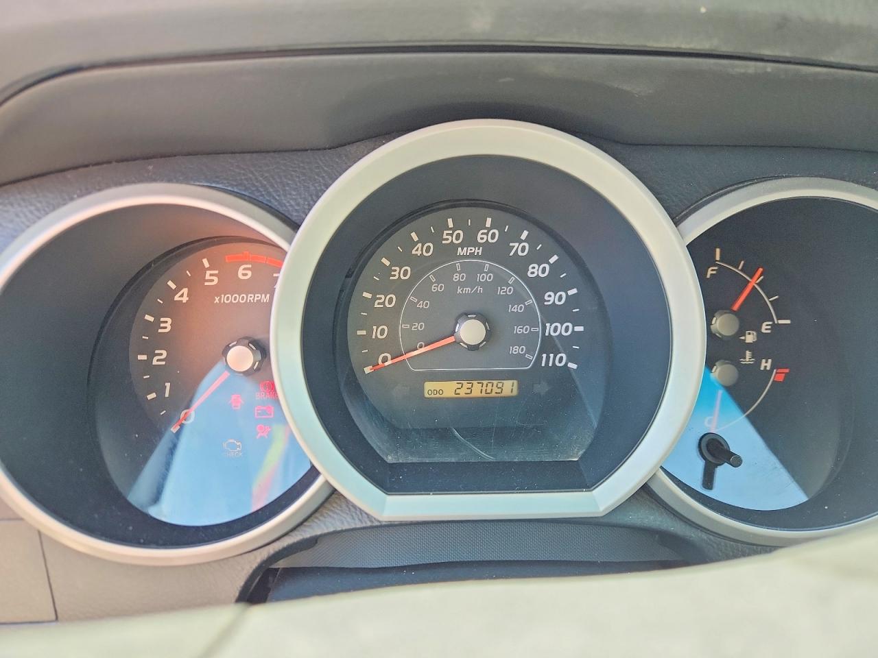 2006 TOYOTA 4RUNNER SR5 photo 25