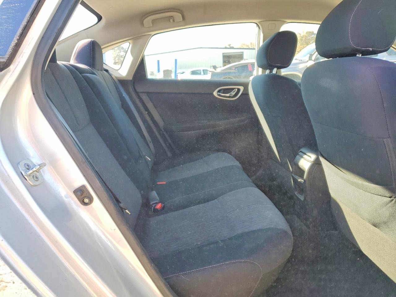 2014 NISSAN SENTRA S photo 10