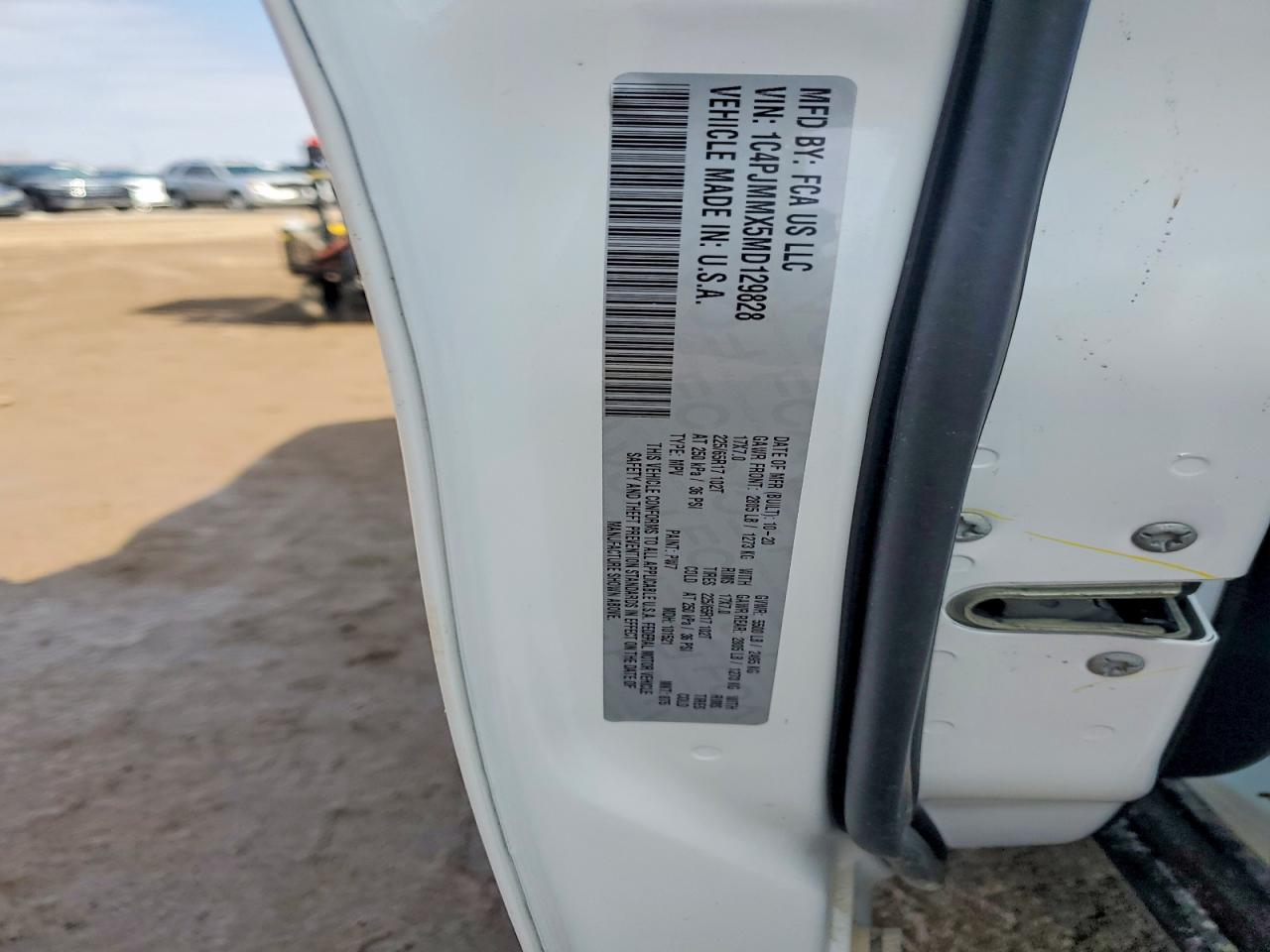 2021 JEEP CHEROKEE LATITUDE LUX photo 25