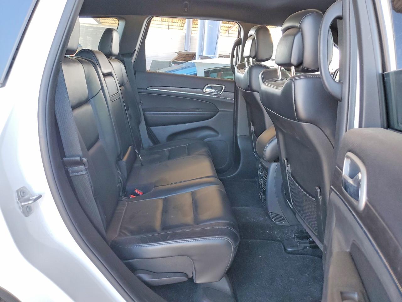 2018 JEEP GRAND CHEROKEE LIMITED photo 31