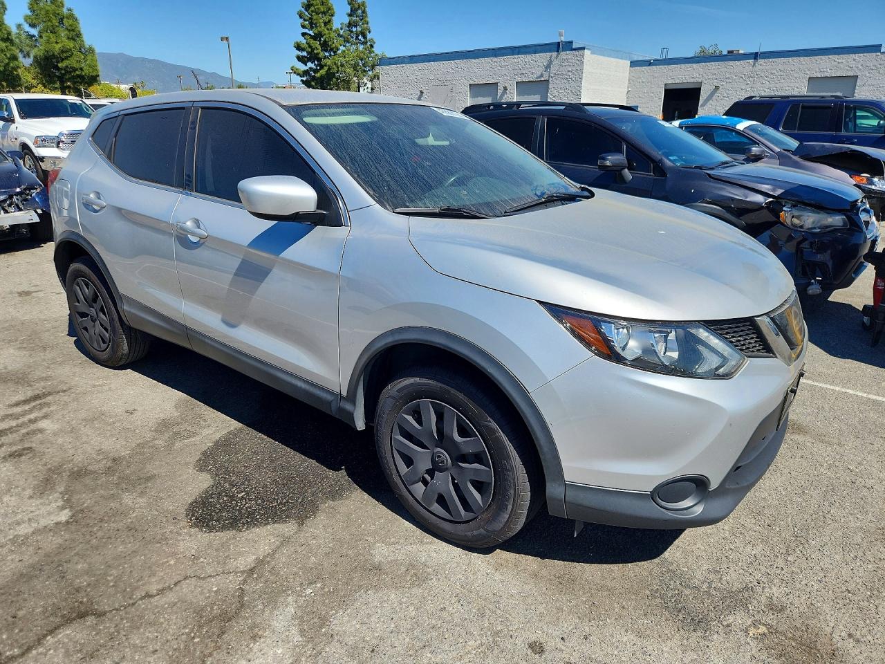 2019 NISSAN ROGUE SPORT S photo 4