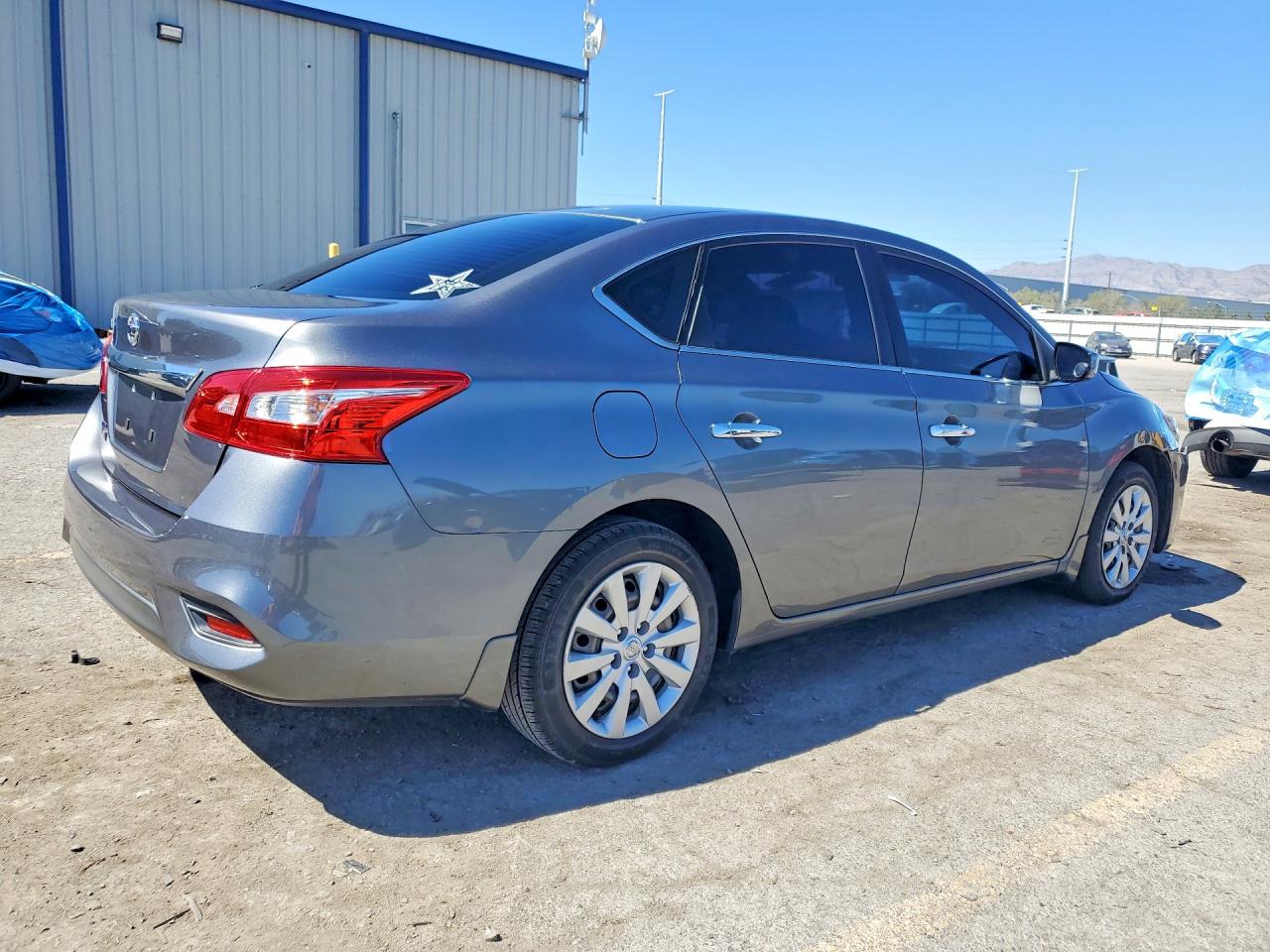 2017 NISSAN SENTRA S photo 3