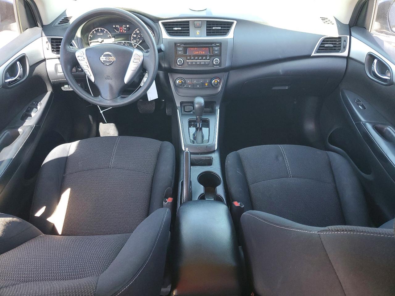 2017 NISSAN SENTRA S photo 8