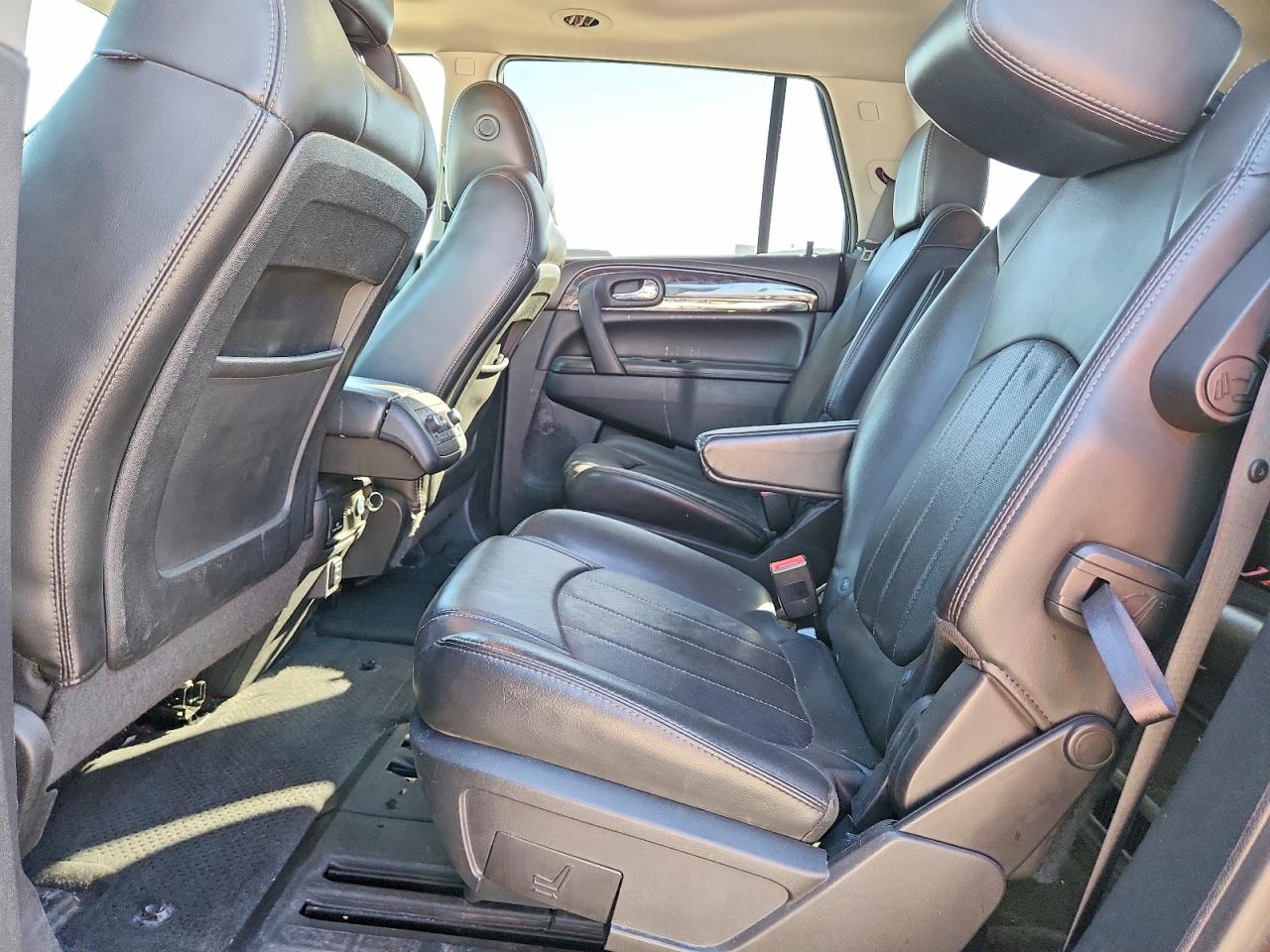 2015 BUICK ENCLAVE photo 10