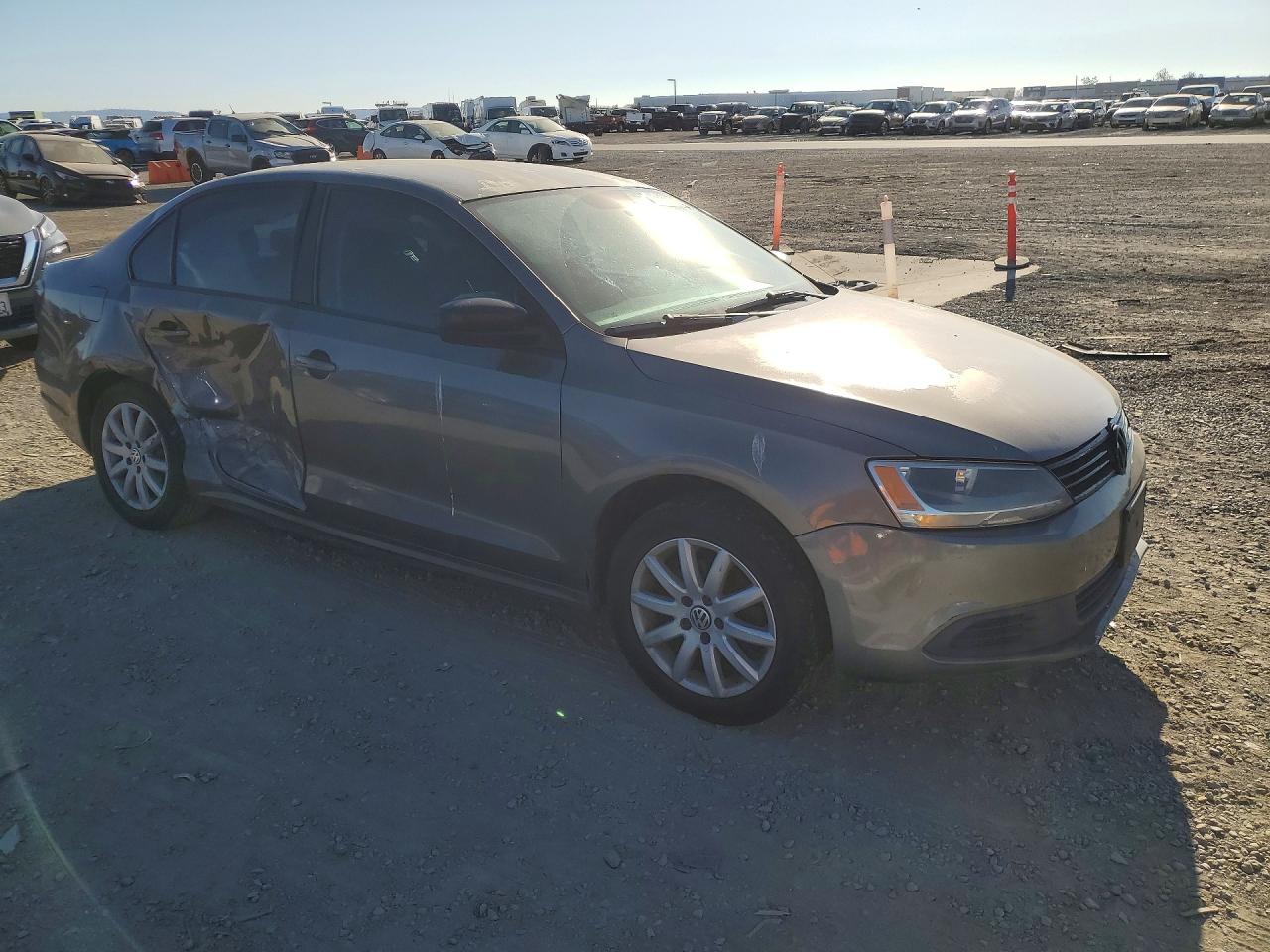 2011 VOLKSWAGEN JETTA BASE photo 7