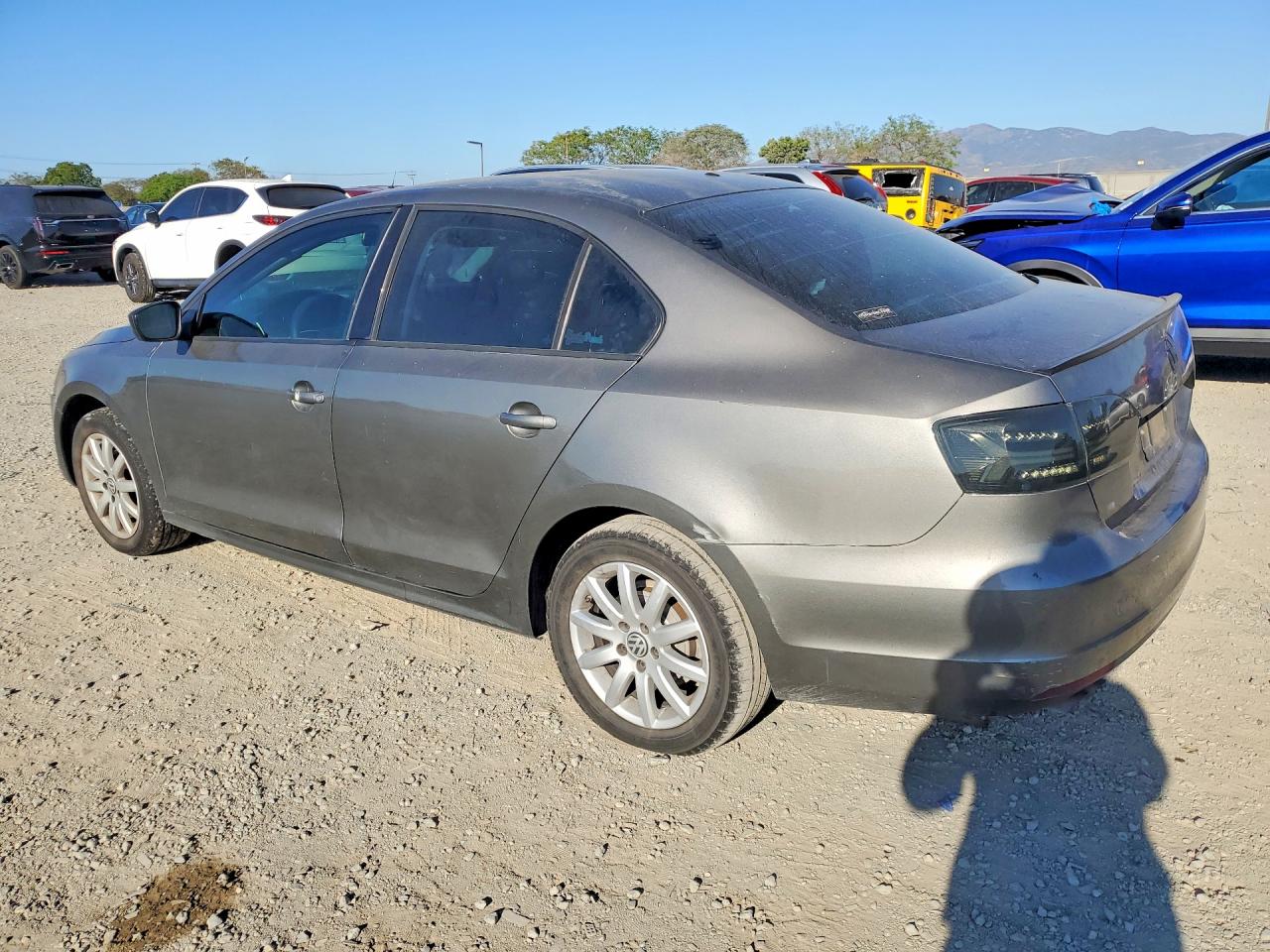 2011 VOLKSWAGEN JETTA BASE photo 3