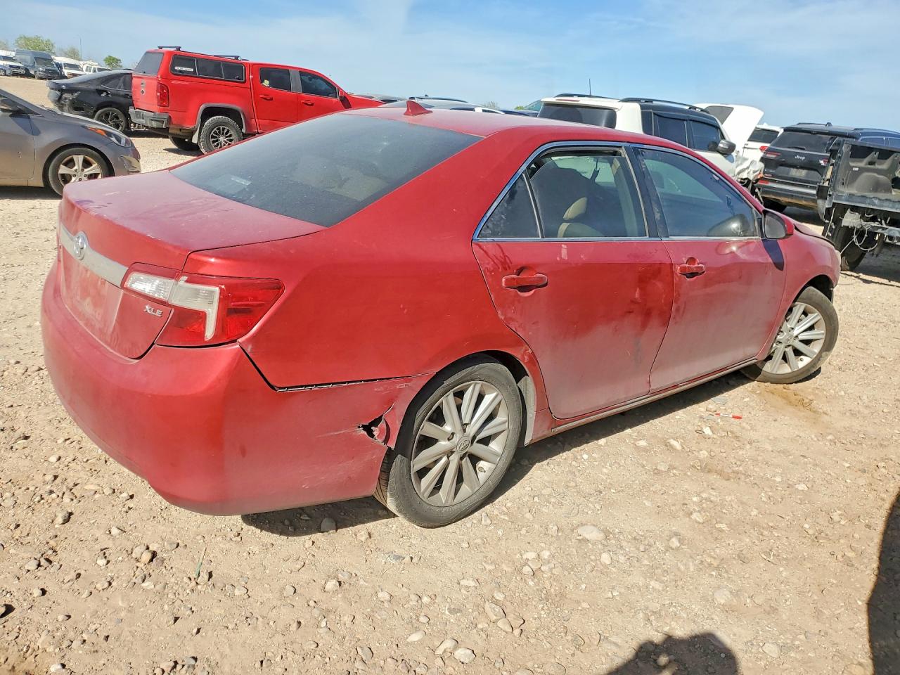 2012 TOYOTA CAMRY XLE V6 photo 3