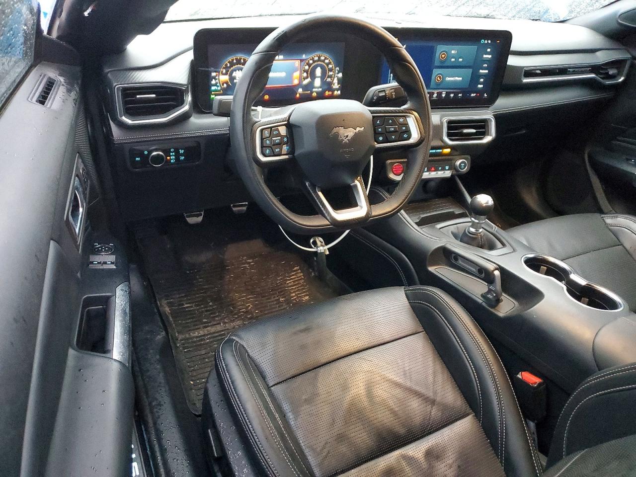 2024 FORD MUSTANG GT photo 15