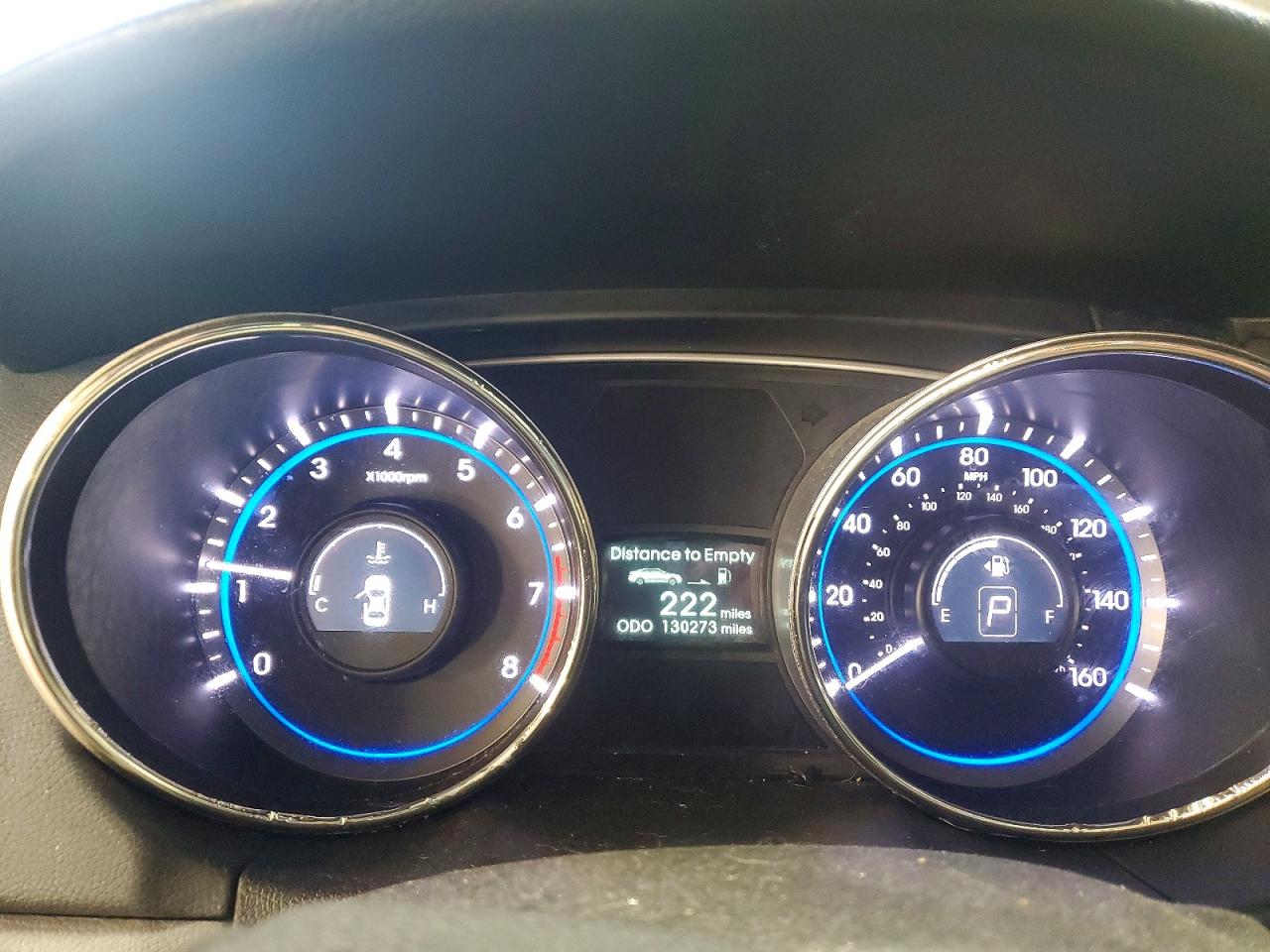 2012 HYUNDAI SONATA GLS photo 25