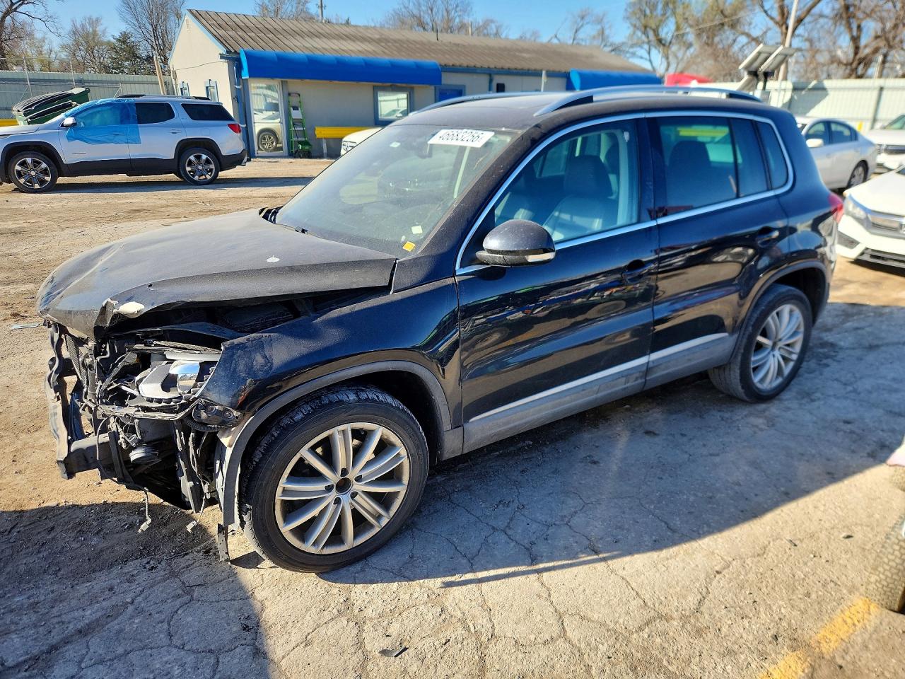 2016 VOLKSWAGEN TIGUAN
