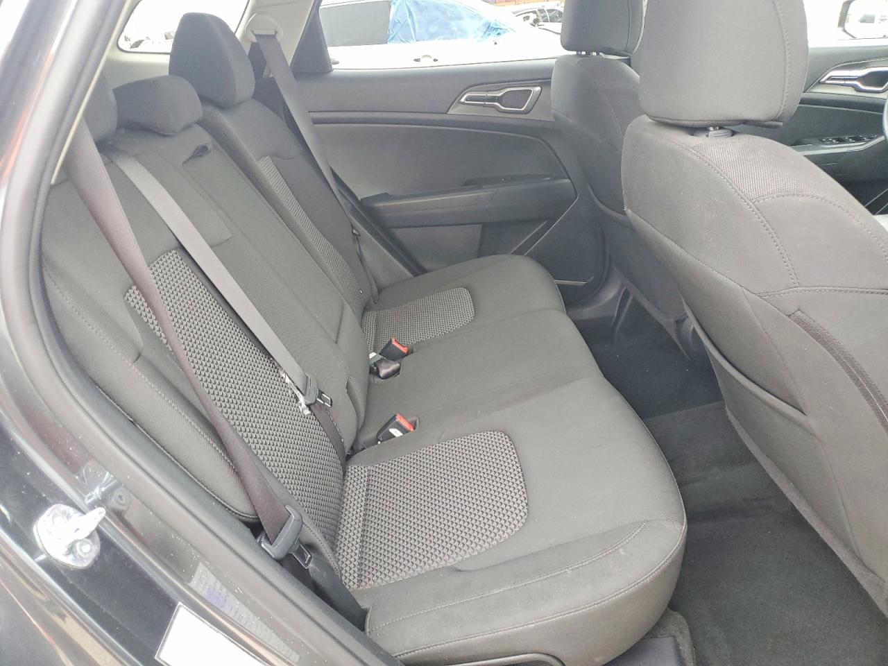 2023 KIA SPORTAGE LX photo 11